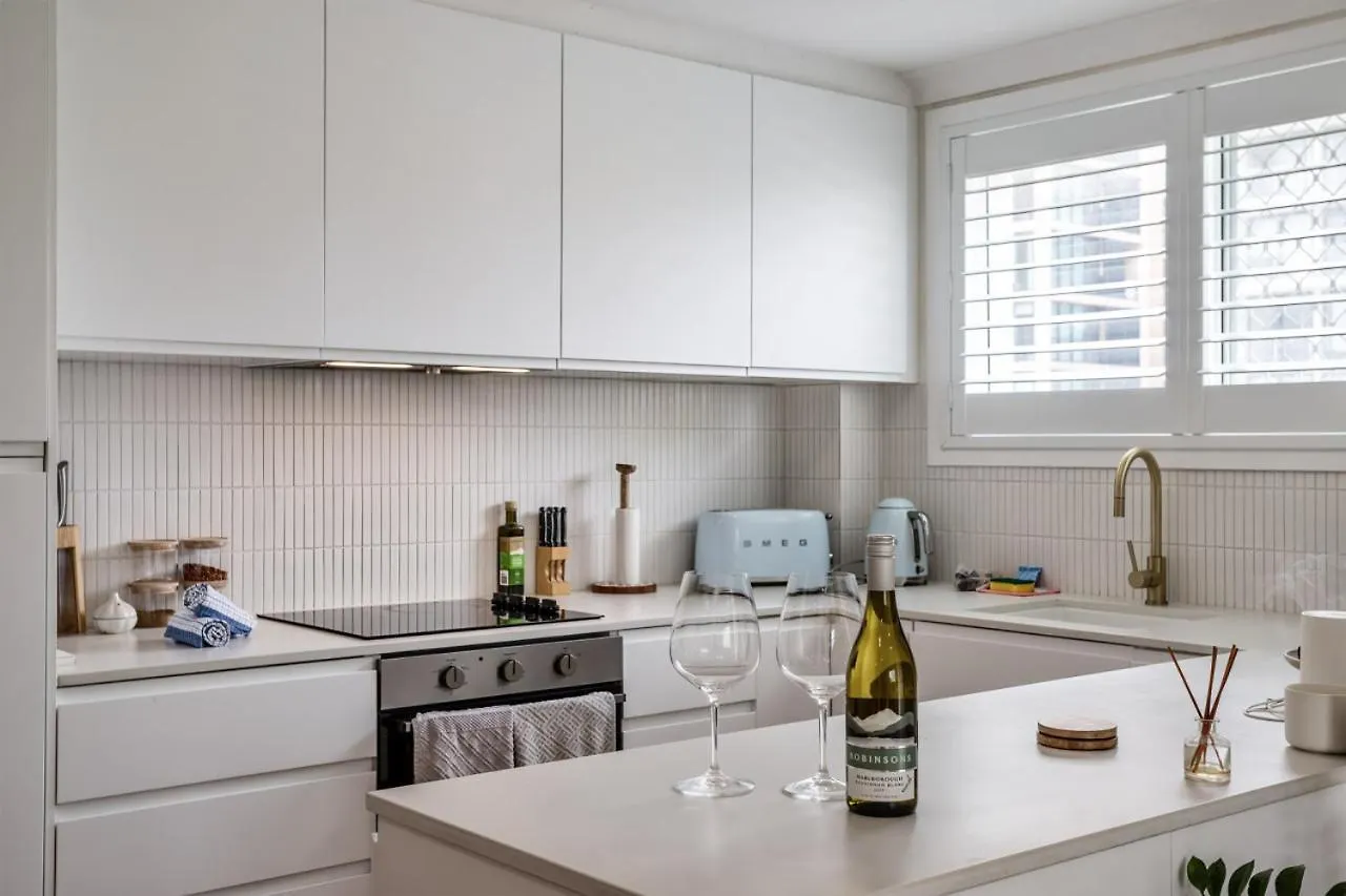 Apartment The Palm Beach Getaway Gold Coast